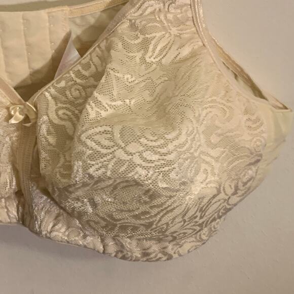 Breezies Sz 40C Wild Rose Seamless Wirefree Support Bra Womens Champagne A260367 - Picture 13 of 15